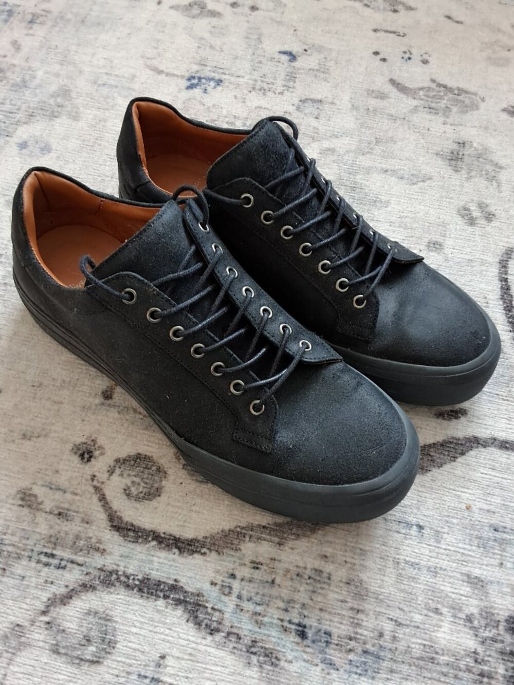 Oliver Sweeney Trainers